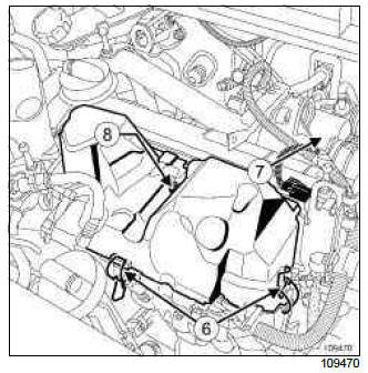 Renault Clio. Diesel injector: Removal - Refitting